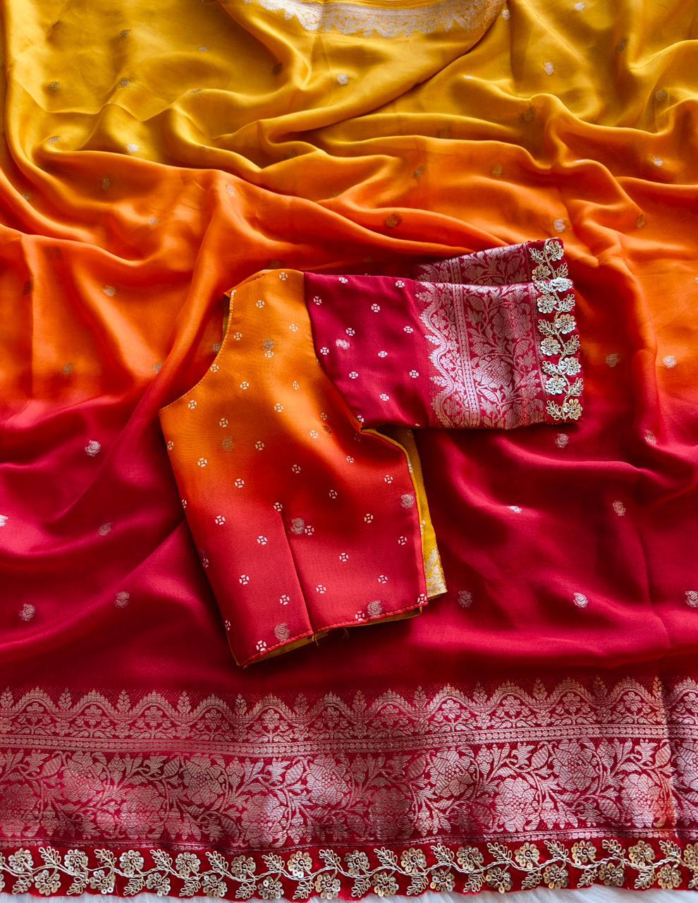 HEAVY JEQARD BORDER SAREE