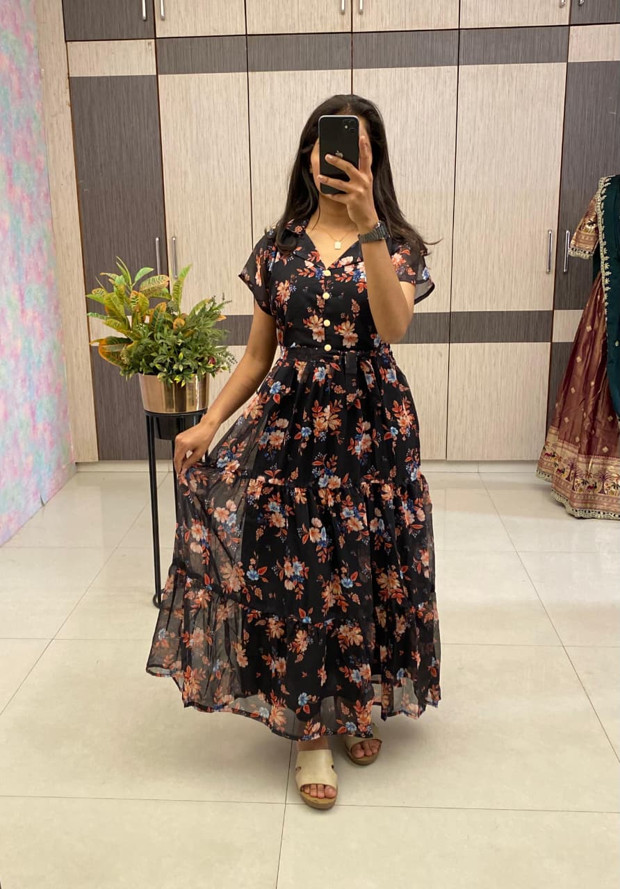 Shiffon floral 🌺 printed frock