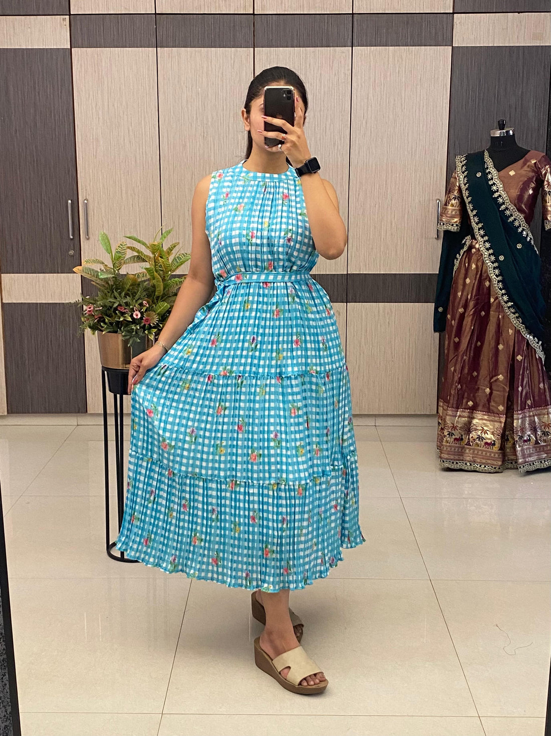 Stylish  Tiered Midi  dress👗