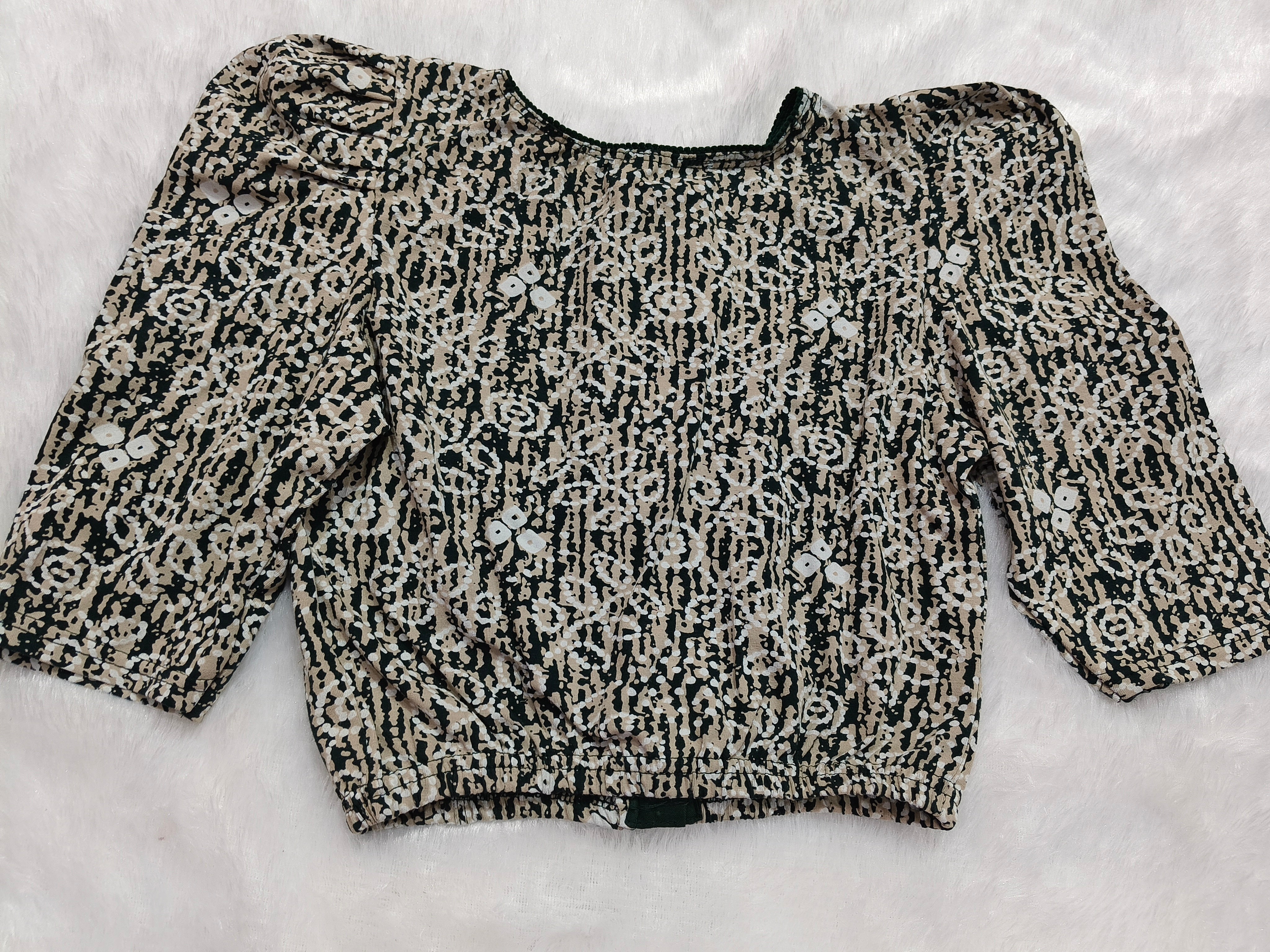 Strechable Blouses