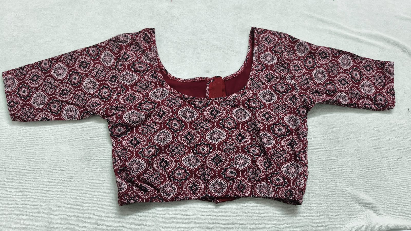 Stretchable blouses