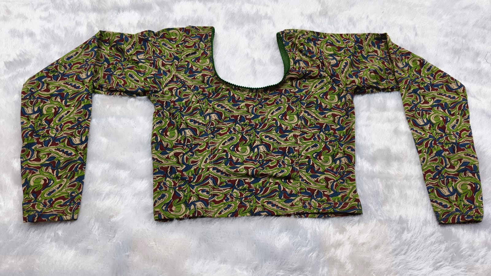 Strechable Blouses