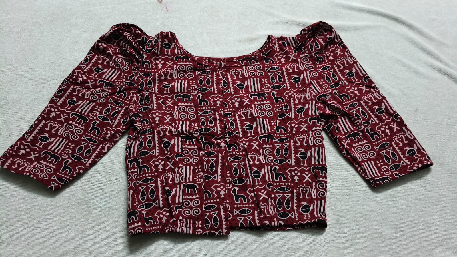 Stretchable blouses