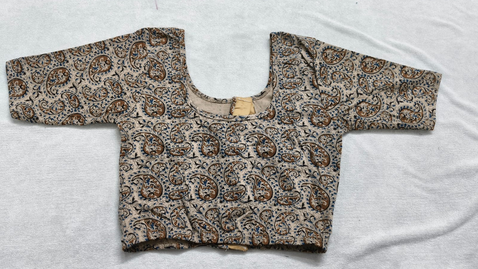 Stretchable blouses