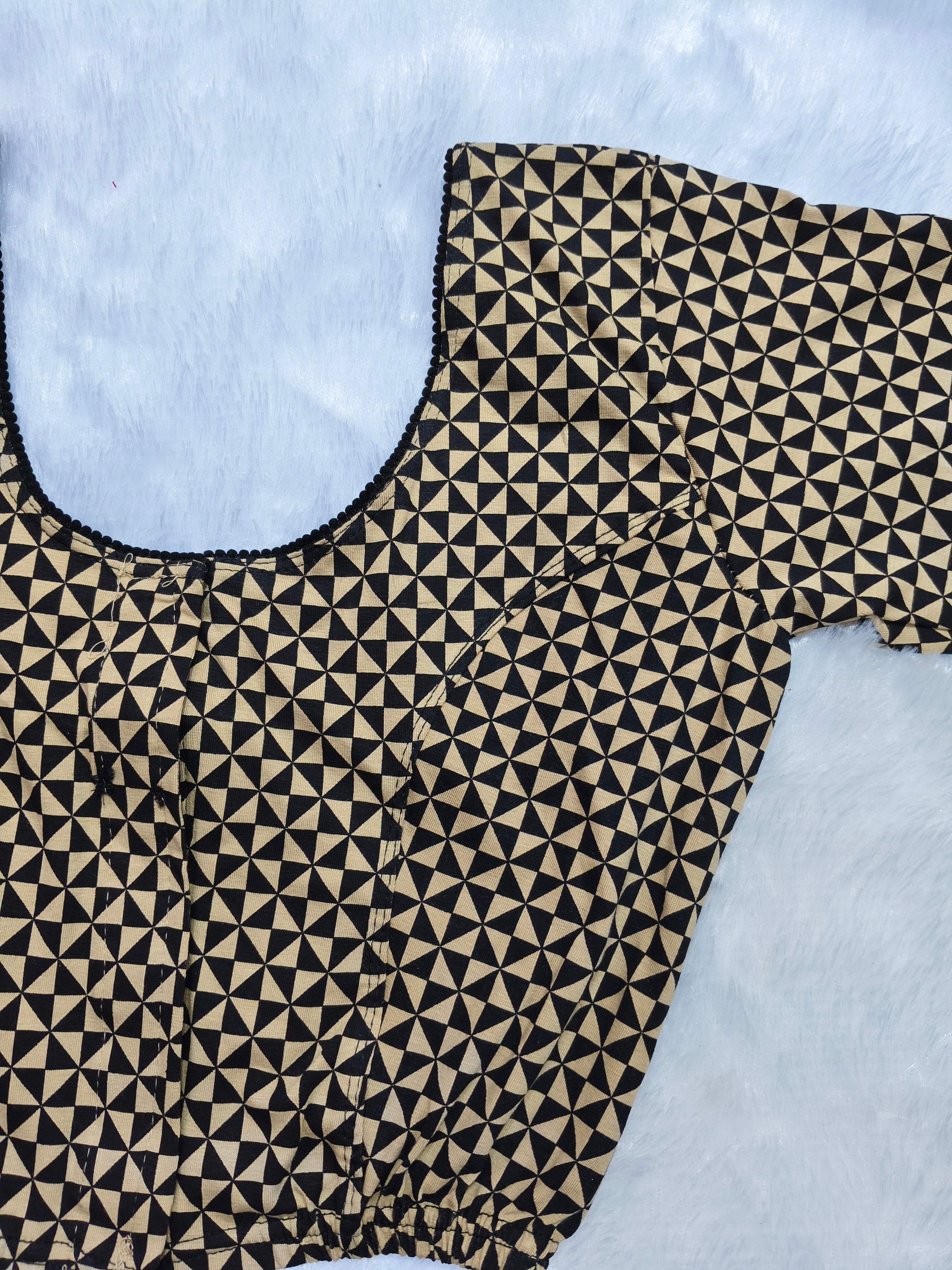 Strechable Blouses