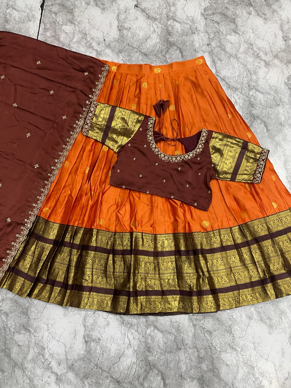 Kanjivaram silk fully stitched lehengas ✨