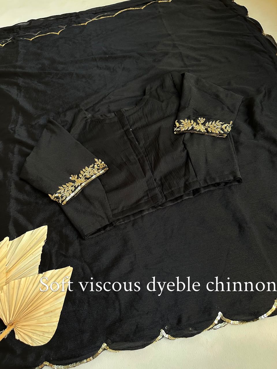 soft viscose dyeble chinnon saree