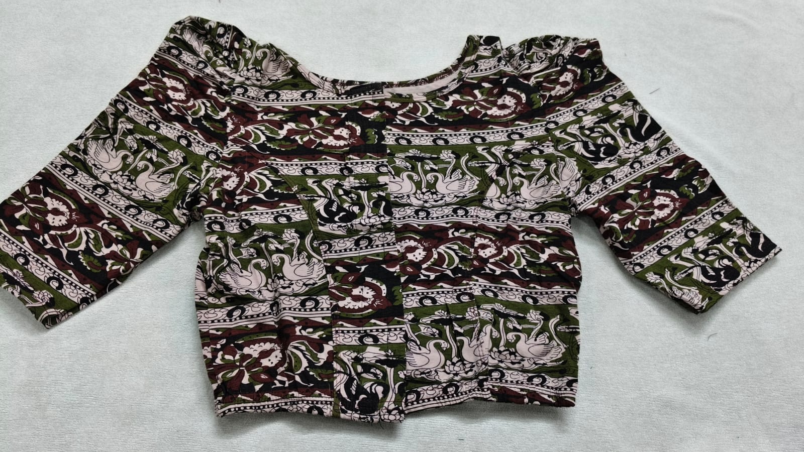 Stretchable blouses