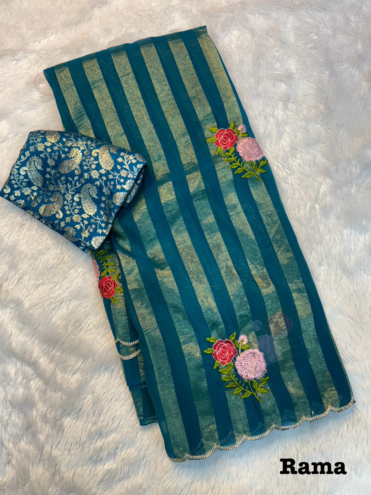Crush saree with flower embroidery 🪡