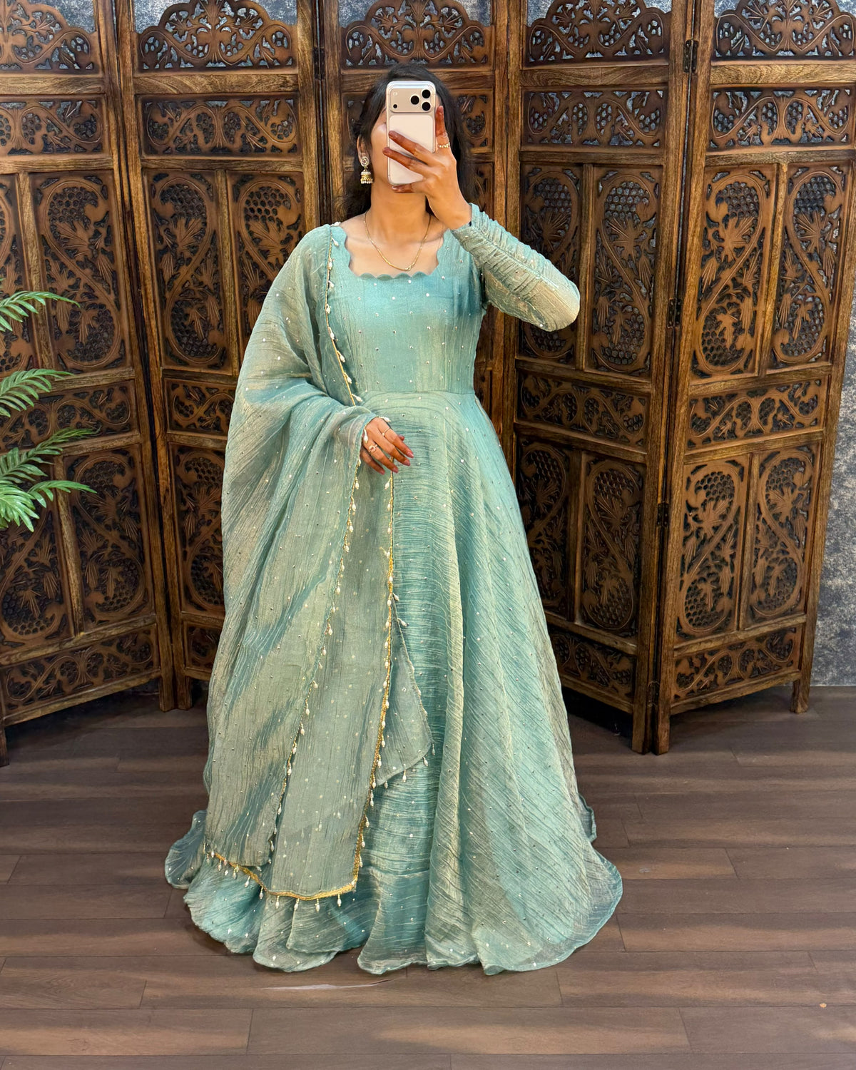 Salsa silk Gown with duppatta ✨
